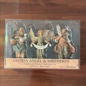 House of Fontanini by Roman Gloria Angel and Shepherds